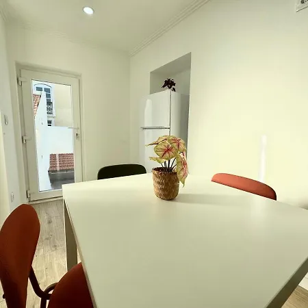 1 Bedroom - Patio - - Ac Apartment Lisbon