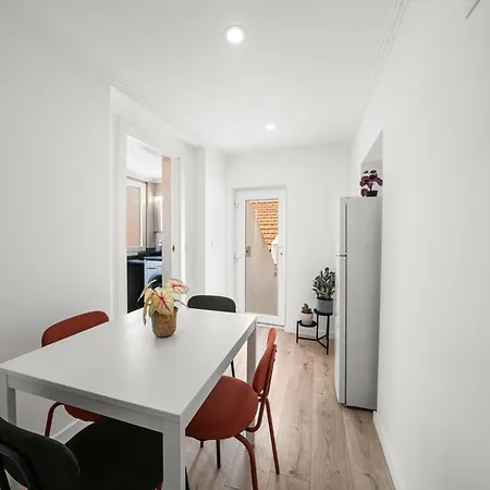 Apartment 1 Bedroom - Patio - - Ac *