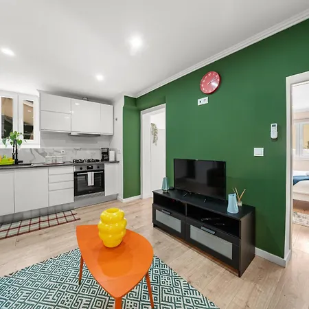 1 Bedroom - Patio - - Ac Lisbon