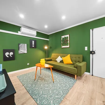 Apartment 1 Bedroom - Patio - - Ac Lisbon