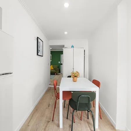 1 Bedroom - Patio - - Ac Apartment *