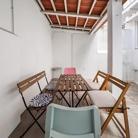 Apartment 1 Bedroom - Patio - - Ac